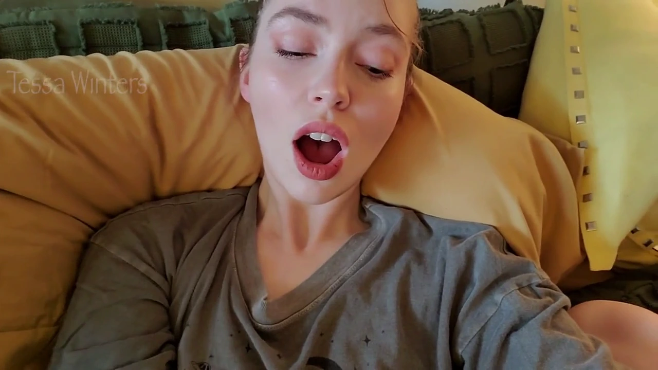 Cheating ex-girlfriend caught on video by a finger rub in HD porn video
